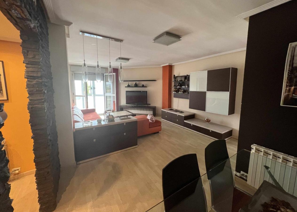 Murohouse Apartamento Con Piscina Zaragoza Eksteriør bilde