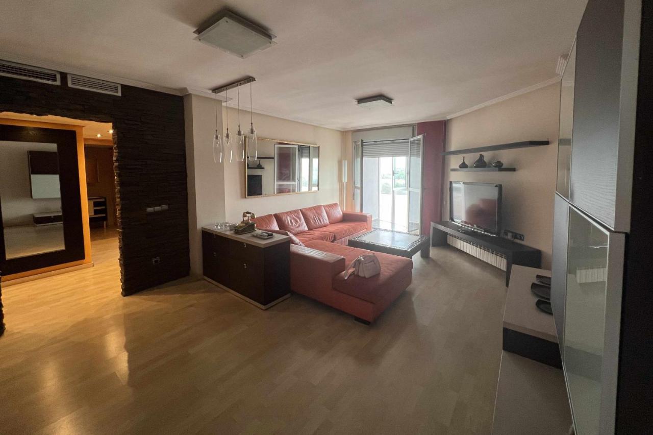 Murohouse Apartamento Con Piscina Zaragoza Eksteriør bilde