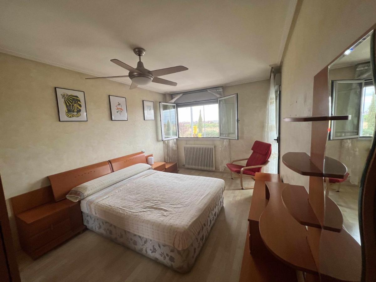 Murohouse Apartamento Con Piscina Zaragoza Eksteriør bilde